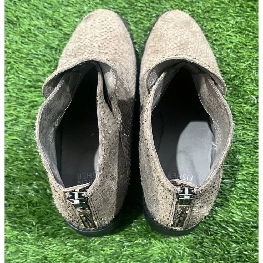 Eileen Fisher TUCK2-LT Embossed Leather Graphite Colored Booties Sz 7.5